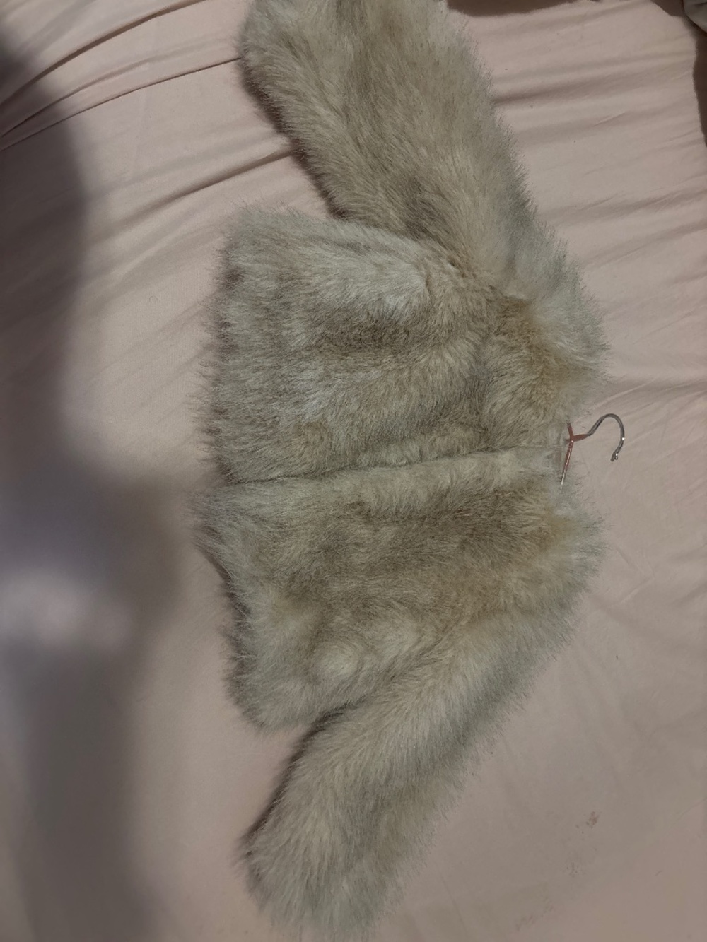 Faux Far